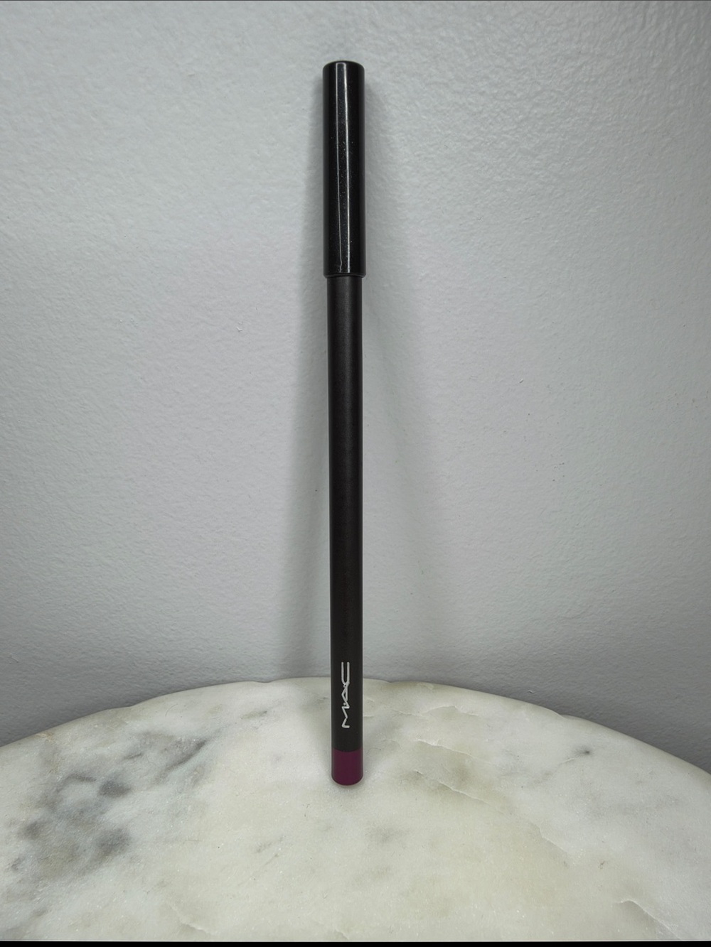 NWOB MAC Lip Pencil in Nightingale